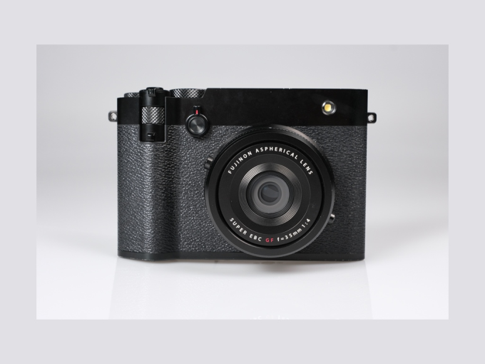 Fujifilm GFX100RF Orta Format Fotoğraf Makinesi (Outlet) <img src="../../../view/img/yildiz-4.png"